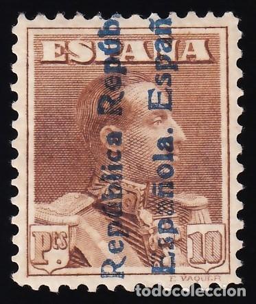 Sellos: ESPA&Ntilde;A, 1931 EDIFIL N&ordm; NE 27 /*/, 10 pts. casta&ntilde;o amarillento. [NO EXPENDIDO.]