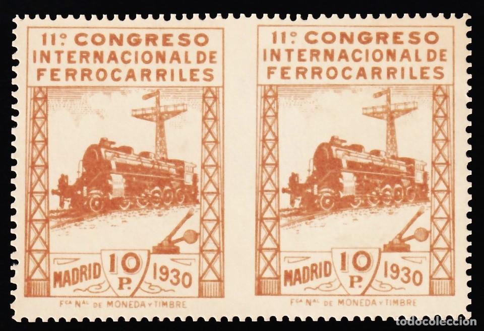 Sellos: ESPA&Ntilde;A, 1930 EDIFIL N&ordm; 481 (*), 10 pts casta&ntilde;o, [Pareja horizontal sin dentar por en medio.]