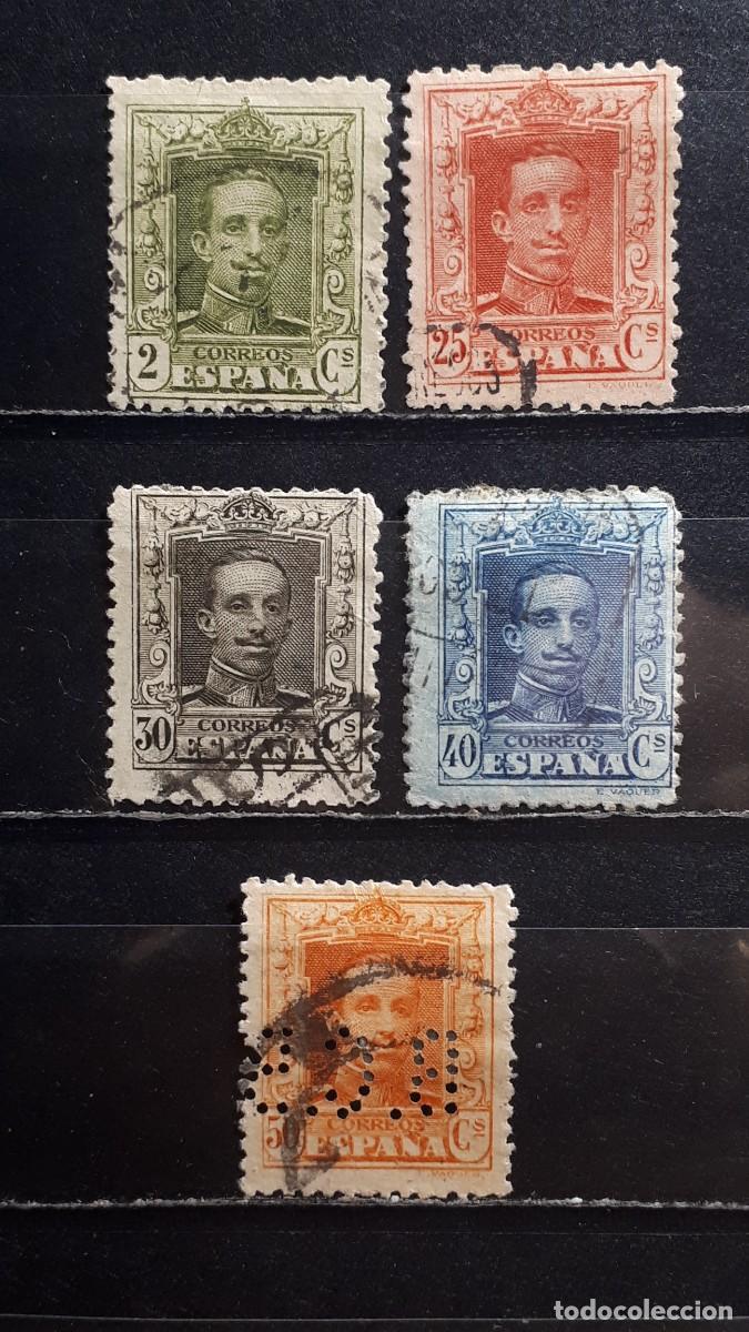 Sellos: ESPA&Ntilde;A. A&Ntilde;O 1922. &deg;. EDIFIL 310, 317/20