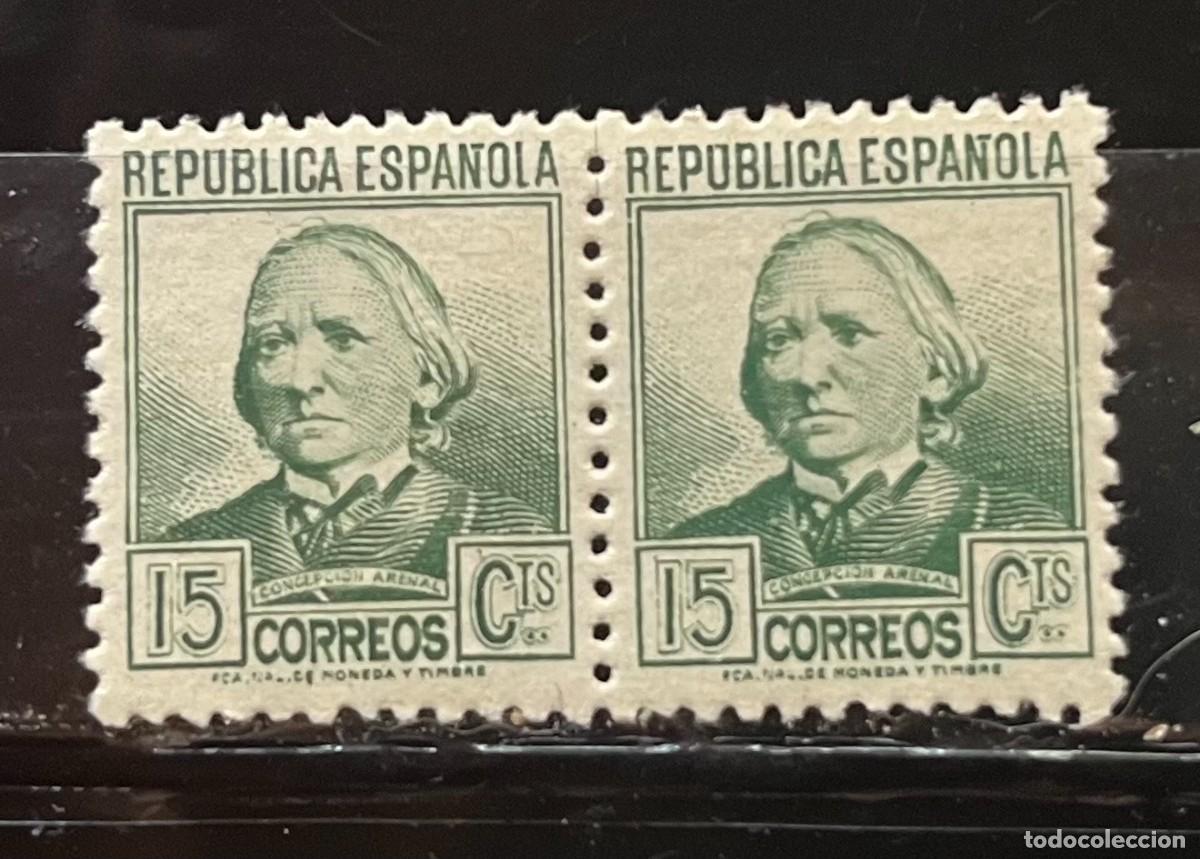 Sellos: 1938 Personajes,duo,centrados,goma,color MNH**