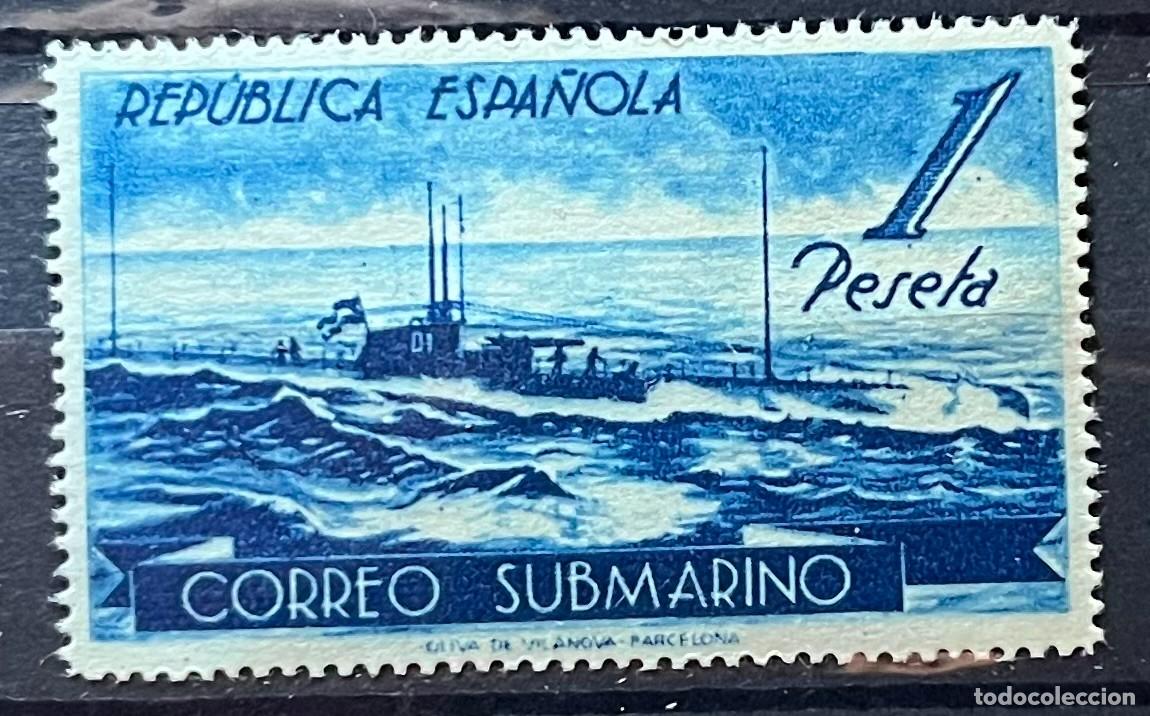 Sellos: 1938 Submarino-MNH** ed 775 centrado,goma,color