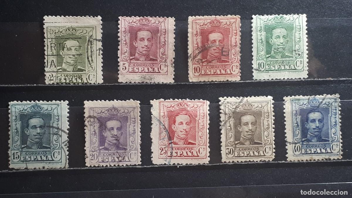 Sellos: ESPA&Ntilde;A. A&Ntilde;O 1922. &deg;. Edifil 310/1 313/9.