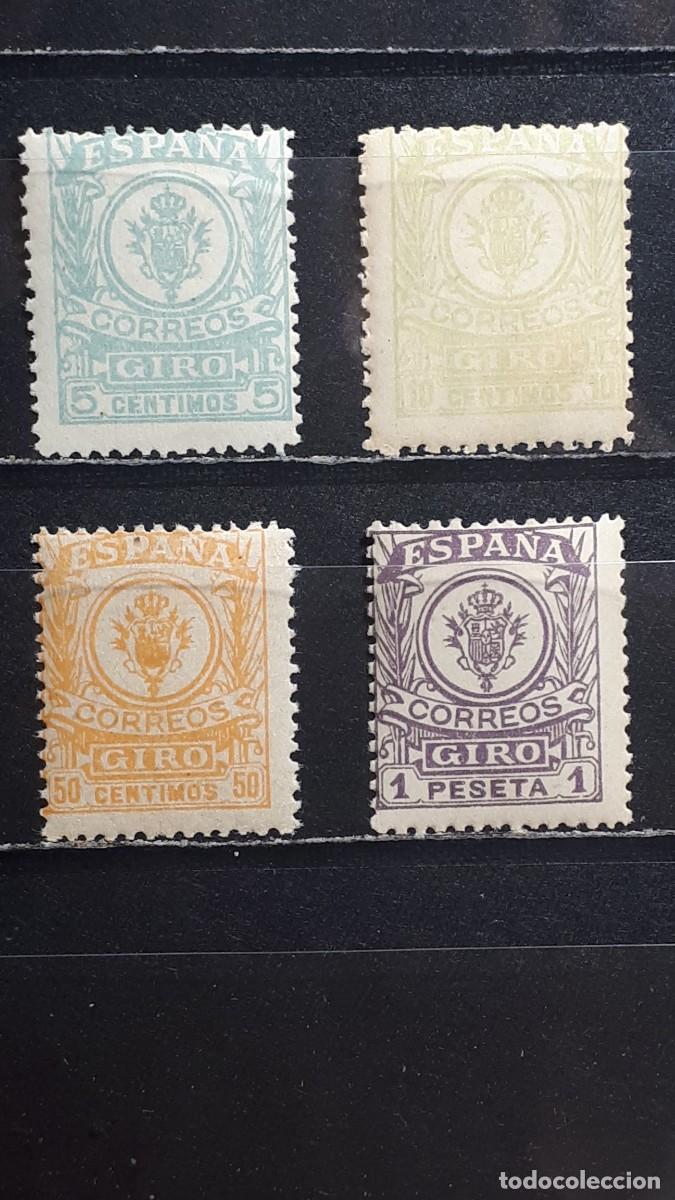 Sellos: ESPA&Ntilde;A. A&Ntilde;O 1911-20.**. FISCAL. GIRO POSTAL.
