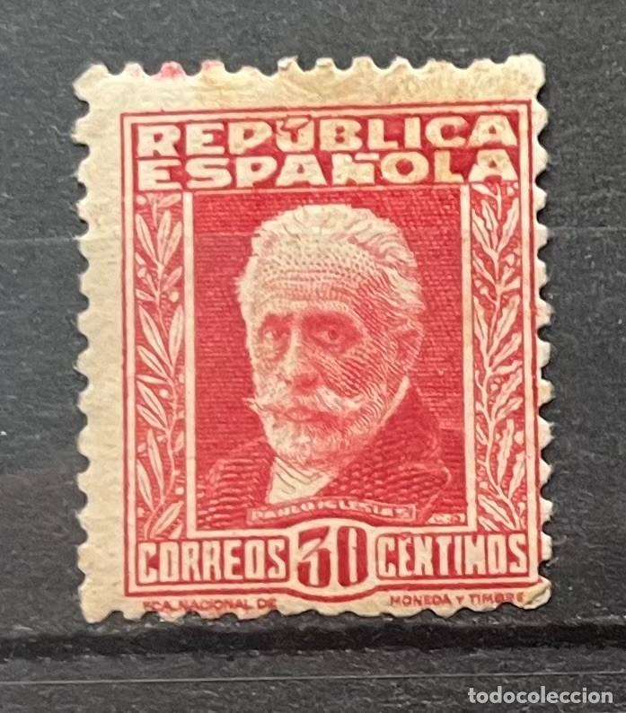 Sellos: 1934 Personajes,MNH**,centrado,color,goma