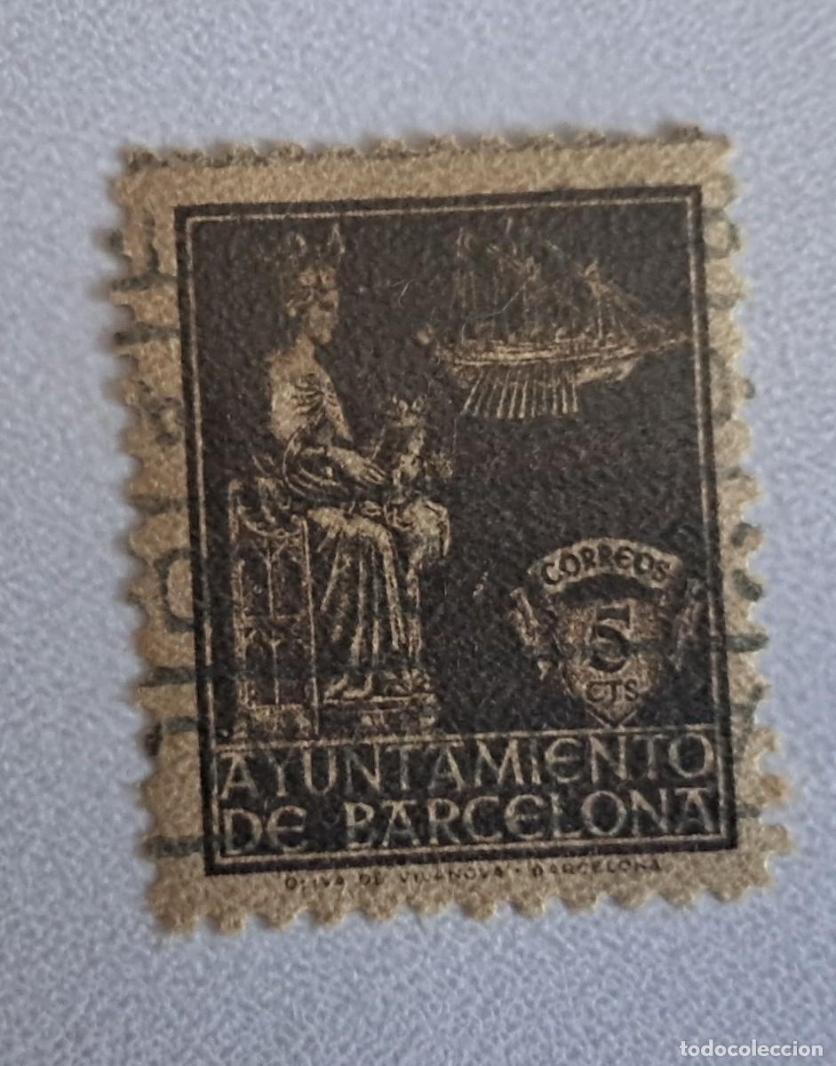 Sellos: sello de Espa&ntilde;a usado, ayuntamiento de Barcelona, 5 ctos.