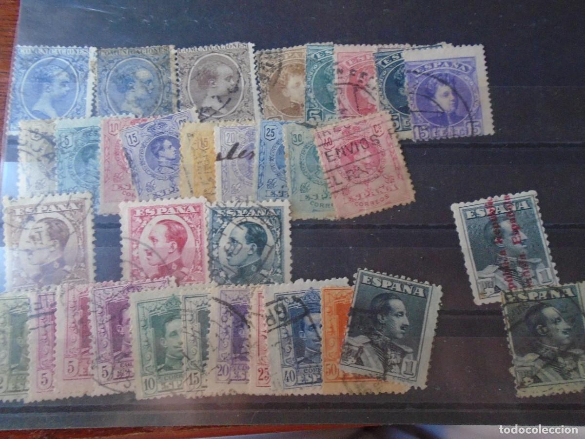 Sellos: CONJUNTO SELLOS ALFONSO XIII DESDE NI&Ntilde;EZ HASTA REPUBLICA 33 VALORES TODOS DIFERENTES