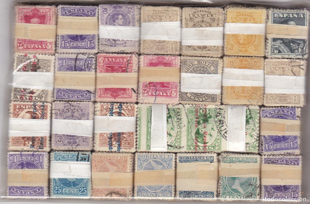 Sellos: ST-Alfonso XIII x 2800 Sellos Usados en Pastillas