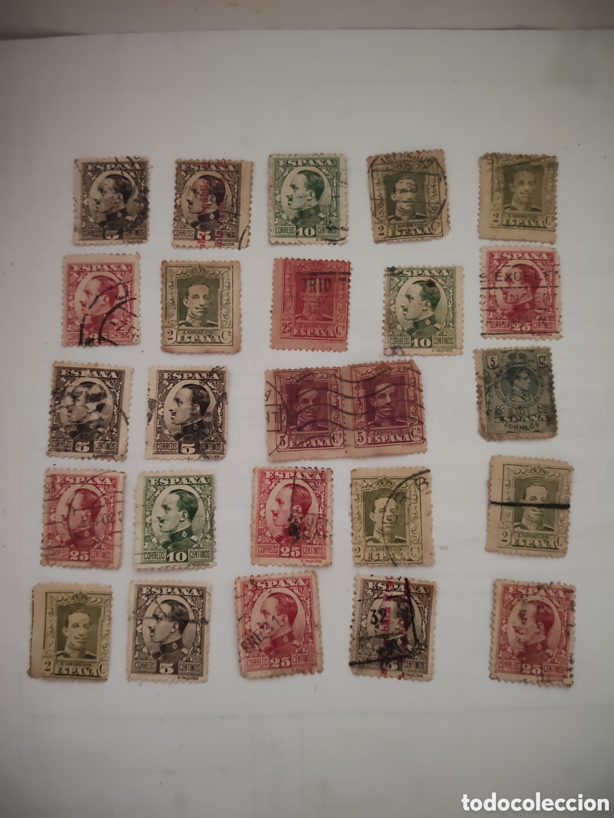 Sellos: 25 sellos de Espa&ntilde;a Rey Alfonso Xlll 1922-30 usados