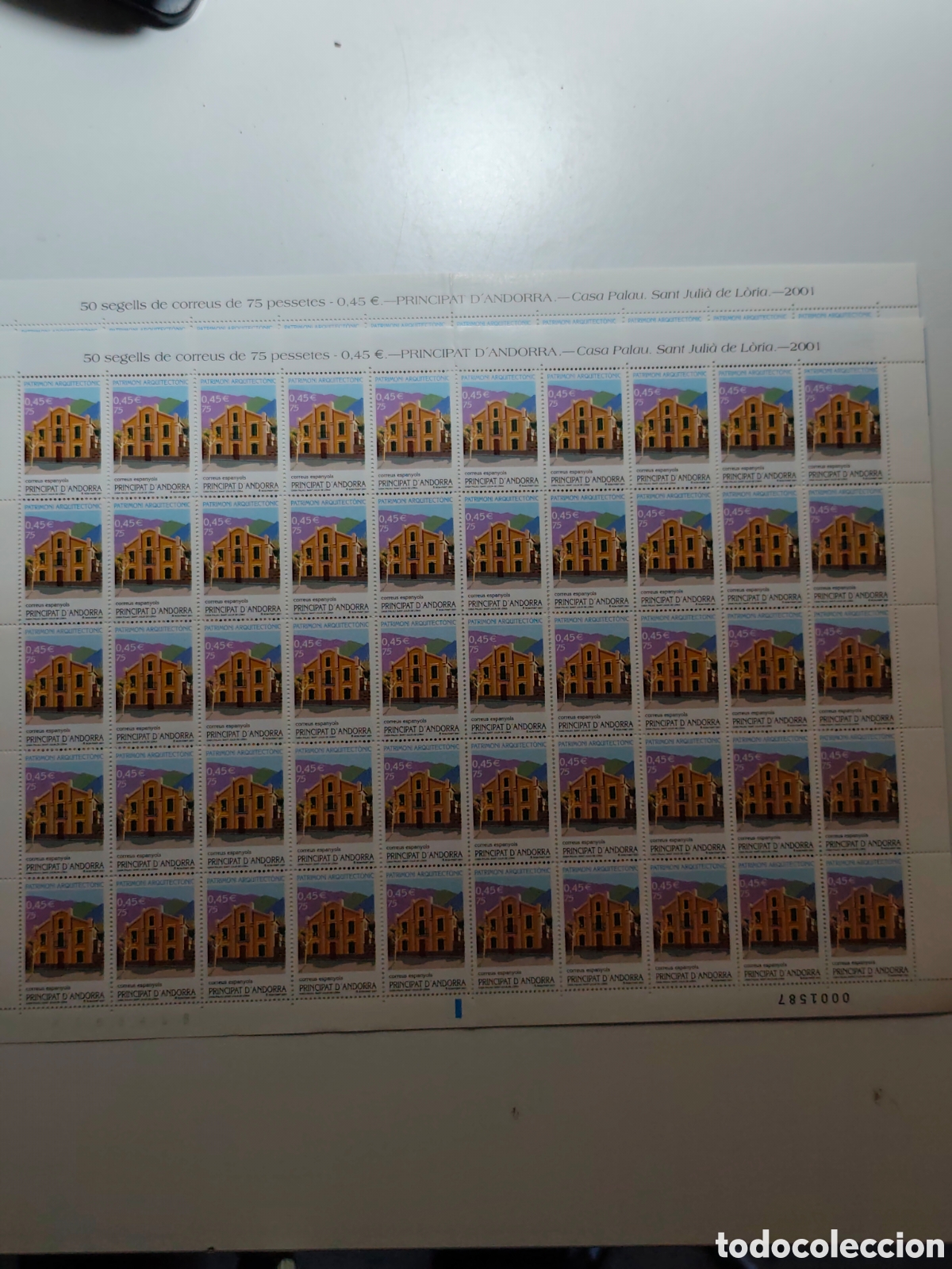 Sellos: Lote 100 sellos 2 Hojas Andorra 2001 num 286 0,45&euro;