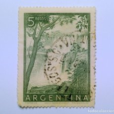Sellos: SELLO POSTAL ARGENTINA 1955 5 PESOS PAISAJES TURISMO CATARATAS DEL IGUAZU. Lote 149762686
