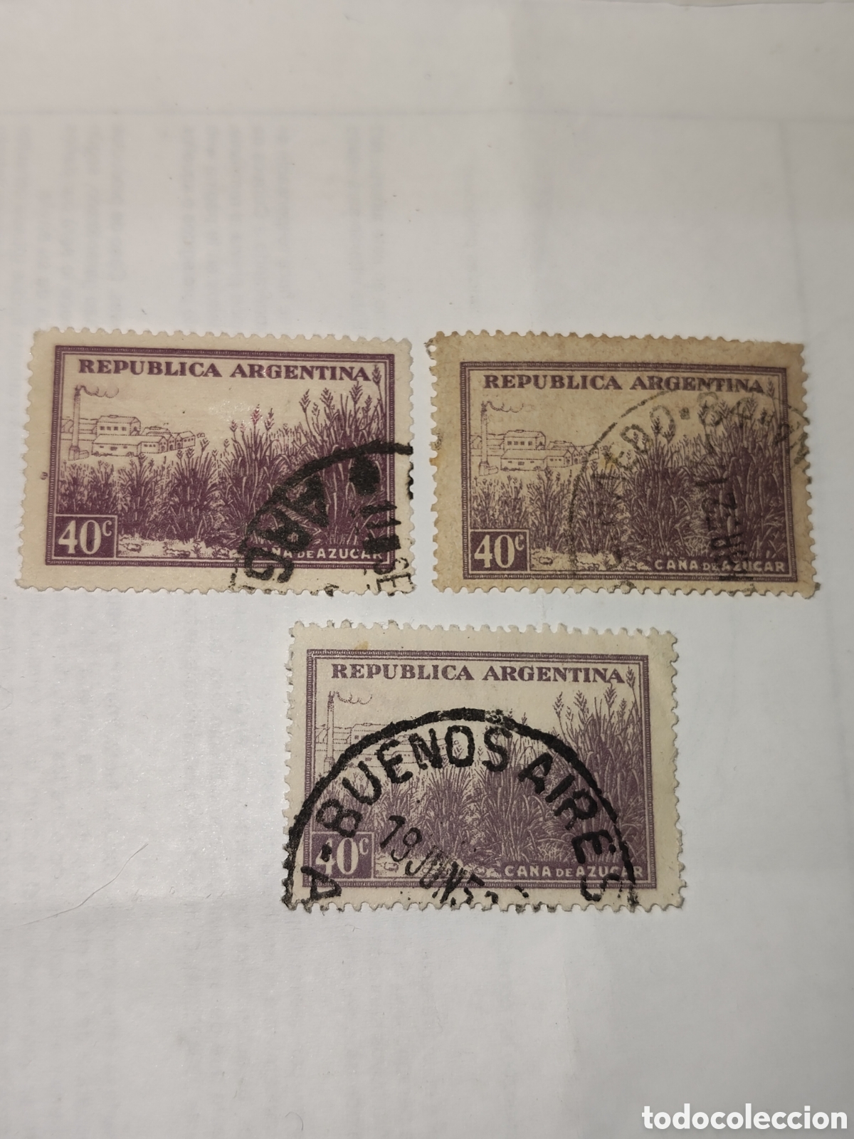 Sellos: 3 Sellos de Argentina Ca&ntilde;a de Az&uacute;car 1935 usados