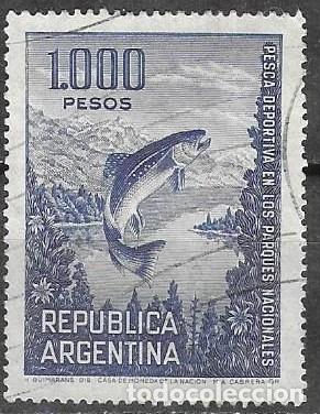 Sellos: SELLO USADO DE ARGENTINA 1968, YT 827