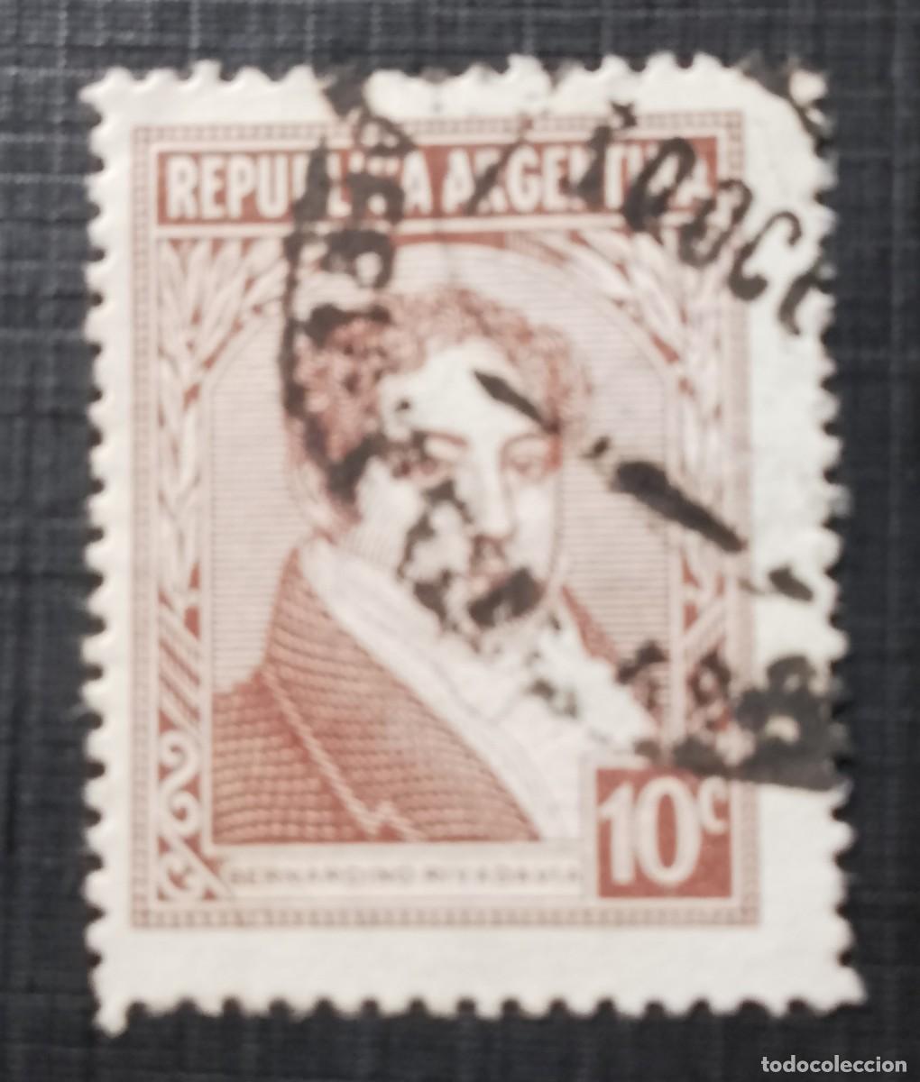 Sellos: V/F 10 C - BERNARDINO RIVADAVIA