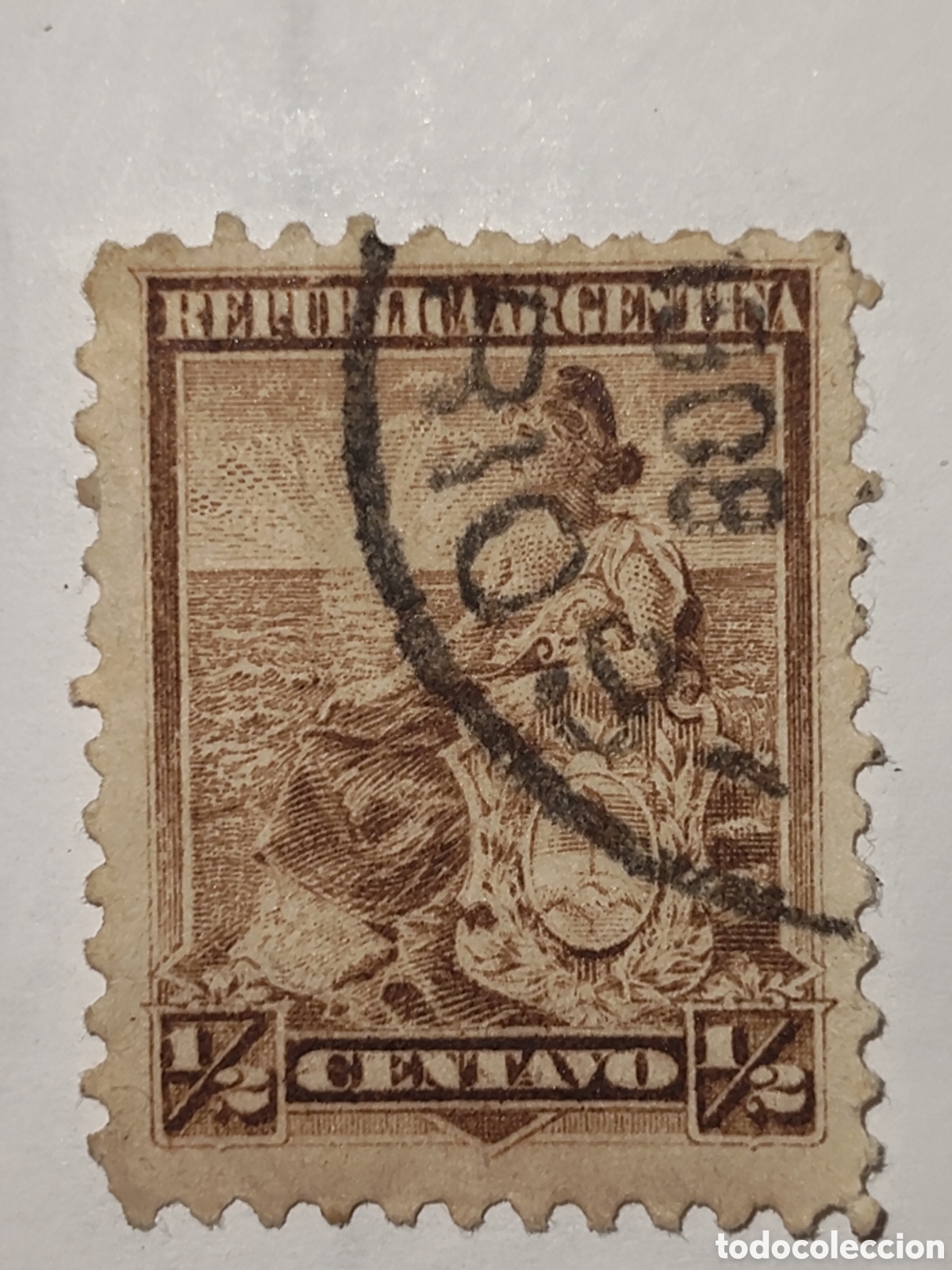 Sellos: Sello de Argentina de la serie alegorica de la libertad con el escudo nacional y sol naciente 1899