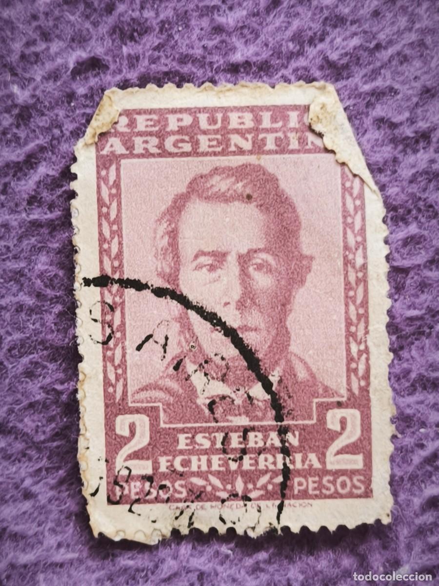 Sellos: Sello Antiguo Argentina 2 Pesos &ndash; Esteban Echeverr&iacute;a Retrato Pr&oacute;cer Para Coleccionistas