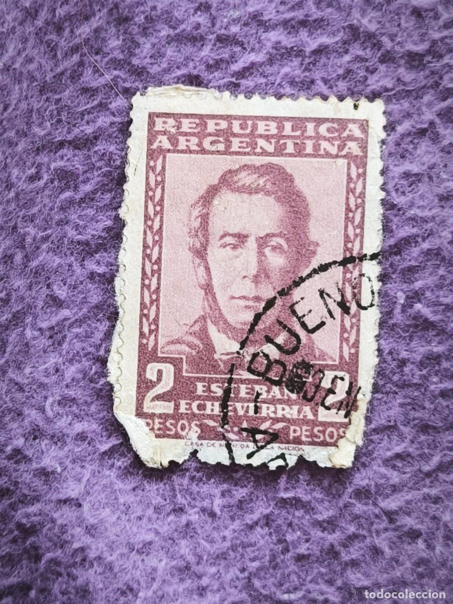 Sellos: Sello Antiguo Argentina 2 Pesos &ndash; Esteban Echeverr&iacute;a Retrato Pr&oacute;cer Para Coleccionistas
