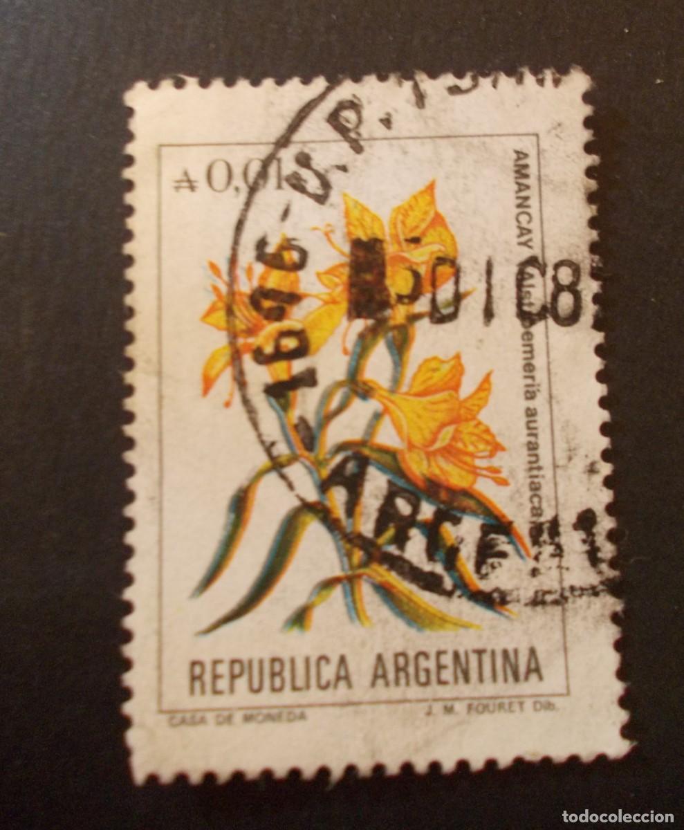 Selos: Sello argentino Amancay Alstroemeria aurantiaca 0,015 ₳ J. M. Fouret Casa de Moneda botanica 1984