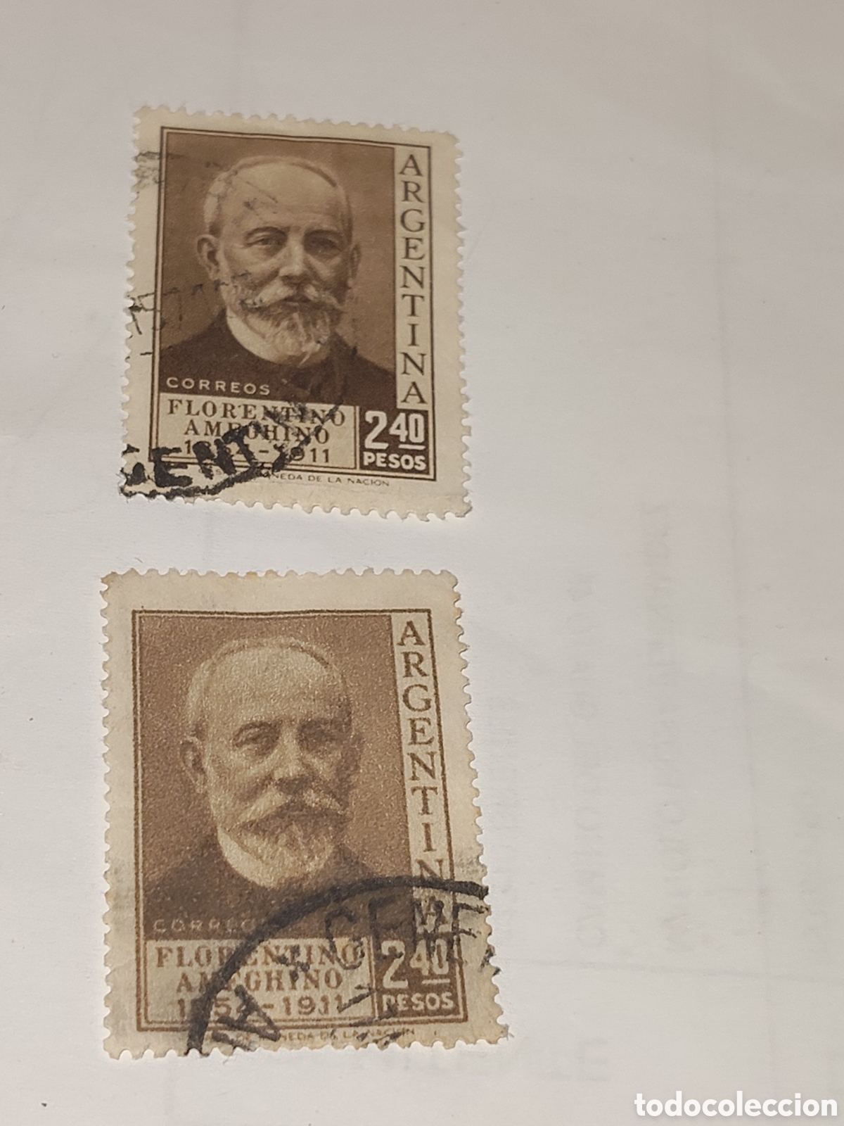 Sellos: 2 sellos de Argentina Florentino Ameghino naturalista,paleontologo y antropologo Argentino 1956