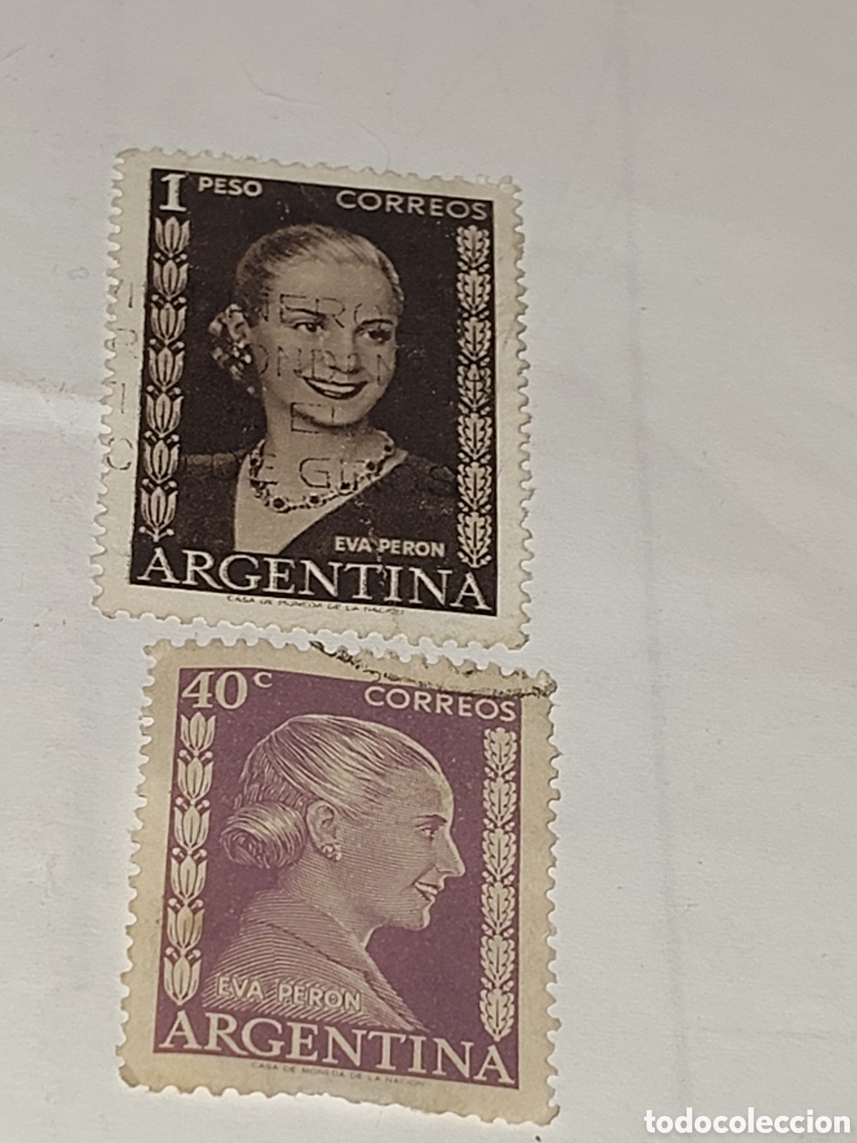 Sellos: 2 sellos de Argentina Eva Peron 1952