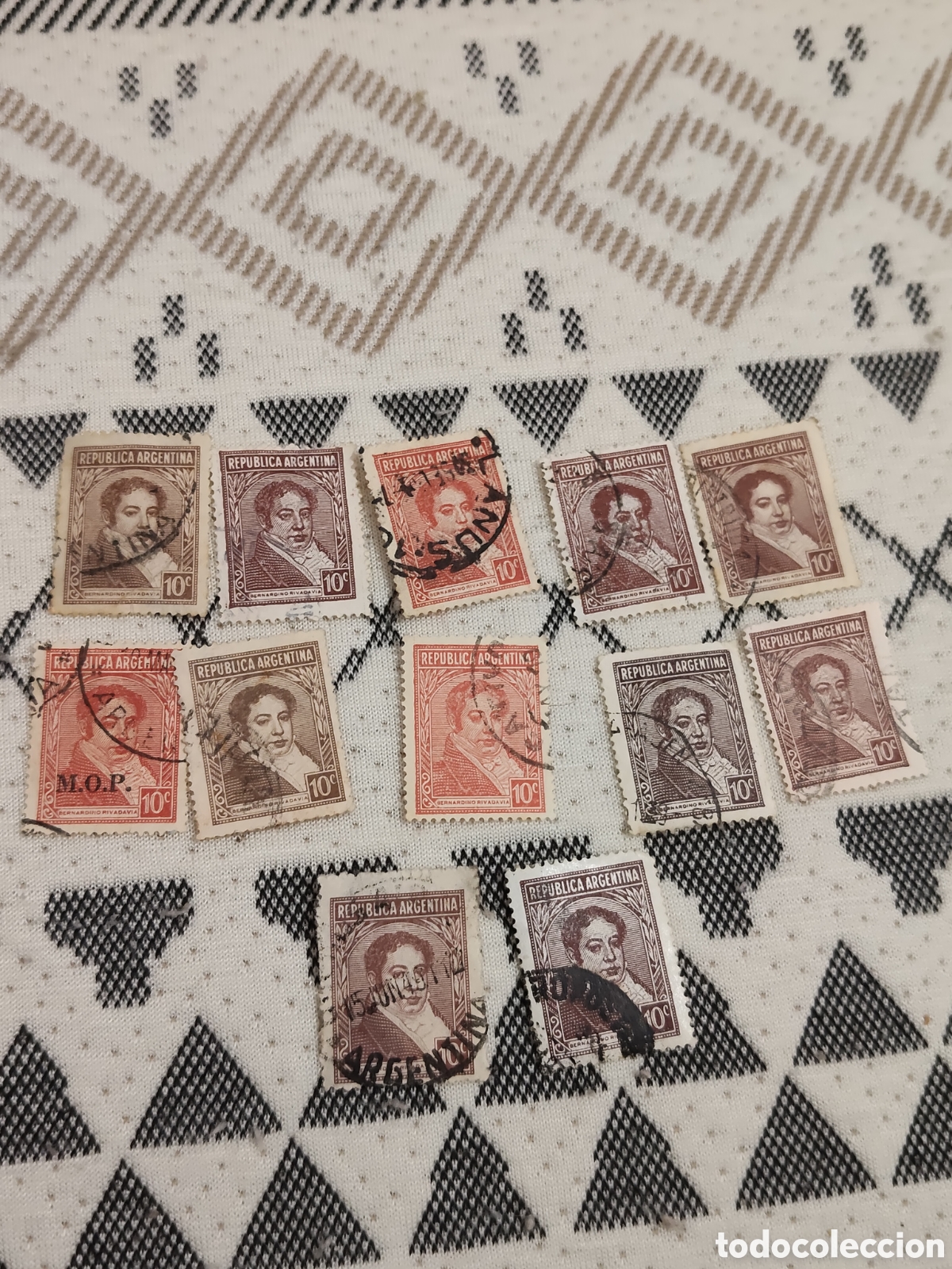 Sellos: 12 sellos de Argentina Bernardino Rivadivia primer Presidente de Argentina 1849