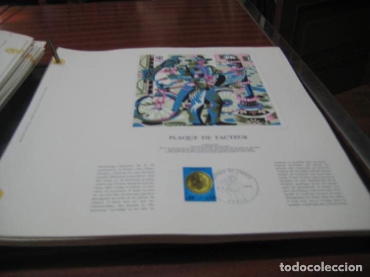 Sellos: 1 hoja conmemorativa. Tema pintura. Ver descripci&oacute;n.