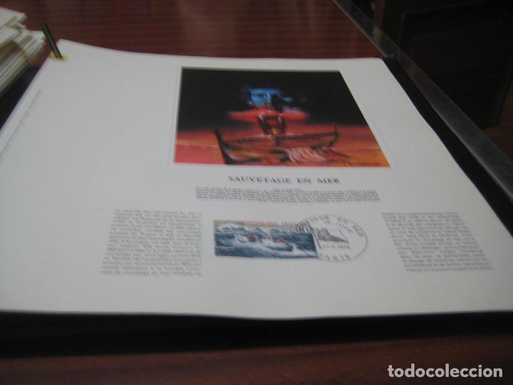 Stamps: 1 hoja conmemorativa. Tema pintura. Ver descripci&oacute;n.