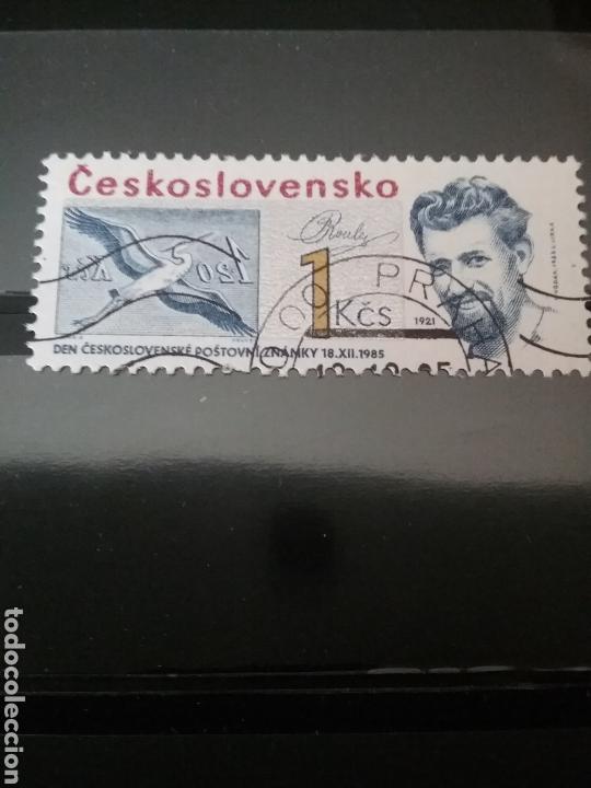Selos: Sellos de Checoslovaquia mtdos (usados).1985. Pintor. Grabador. Aves. Paloma. Personaje famoso.