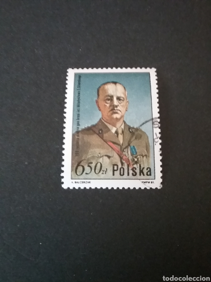 Stamps: Sellos R. Polonia (Polska) mtdos. Retrato. Persinajes famosos. Militar. Uniforme. Soldados.