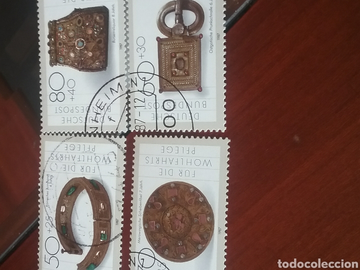 Briefmarken: Sellos Alemania, R. Federal mtdos/1987/Pro-juventud/joyas/brazalete/hebilla/escudo/religuiario/teso