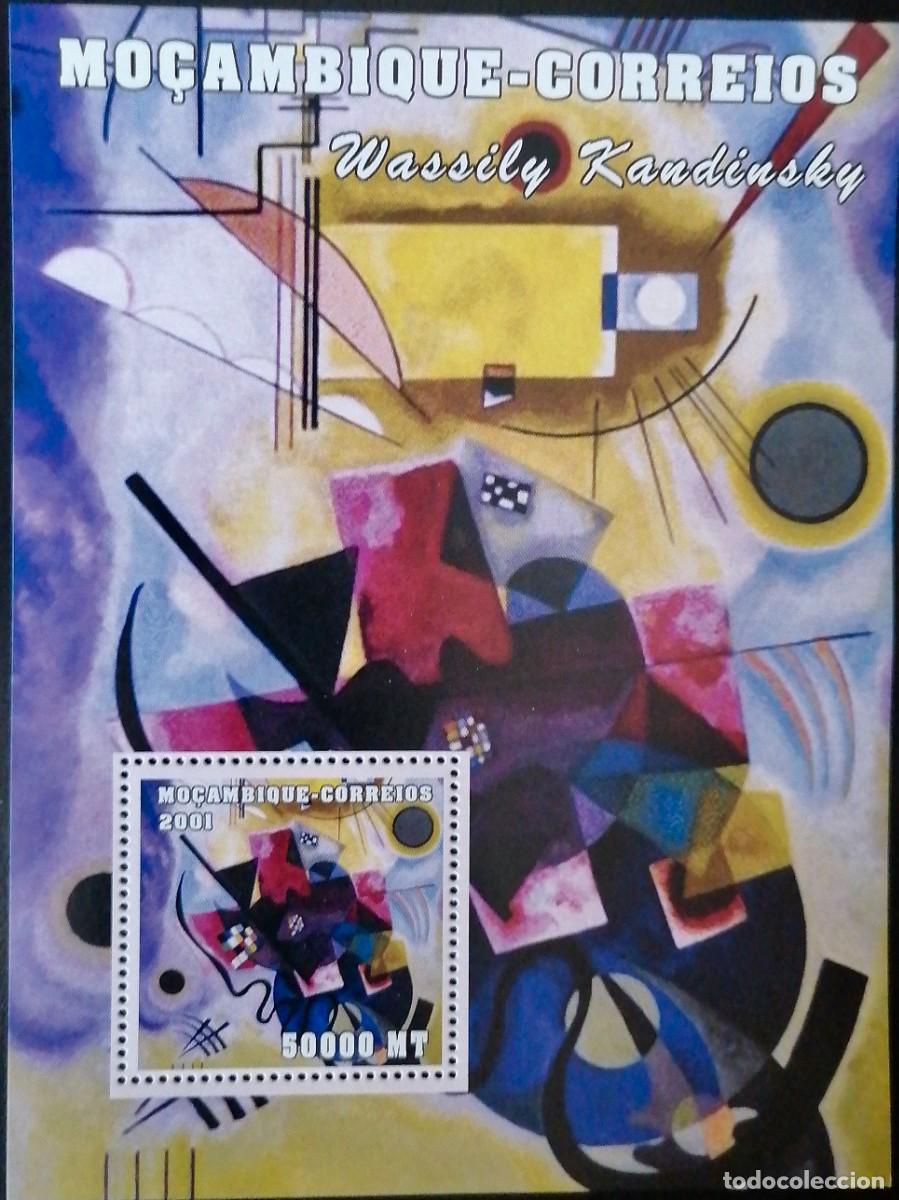 Sellos: MOZAMBIQUE 2001 - HB W . KANDINSKY . - Foto 1