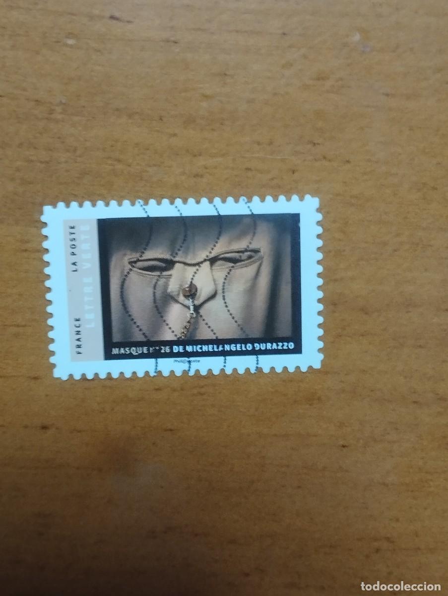 Sellos: 22.04/ Francia. Autoadhesivo. Sello en usado. Buson