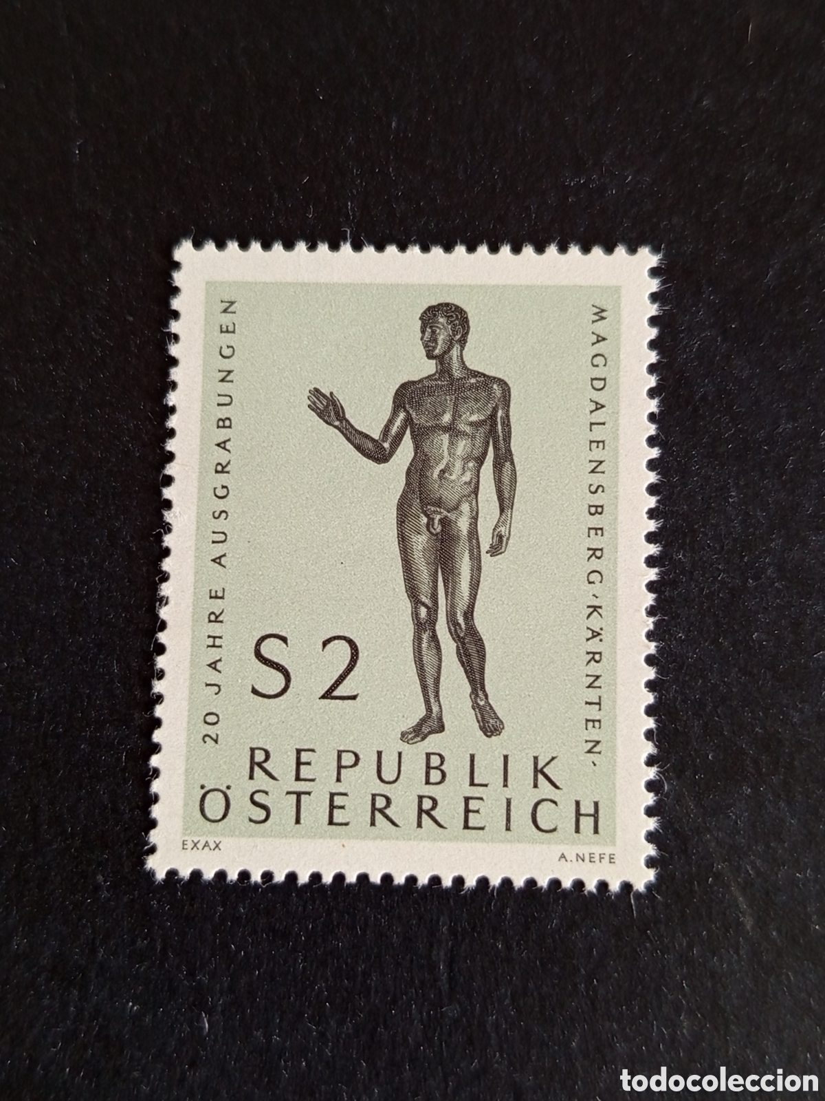 Sellos: AUSTRIA, 1968. Escultura en bronce: Efebo. Yvert 1099. Pedido m&iacute;nimo 3 &euro;. Ver fotos. Serie completa