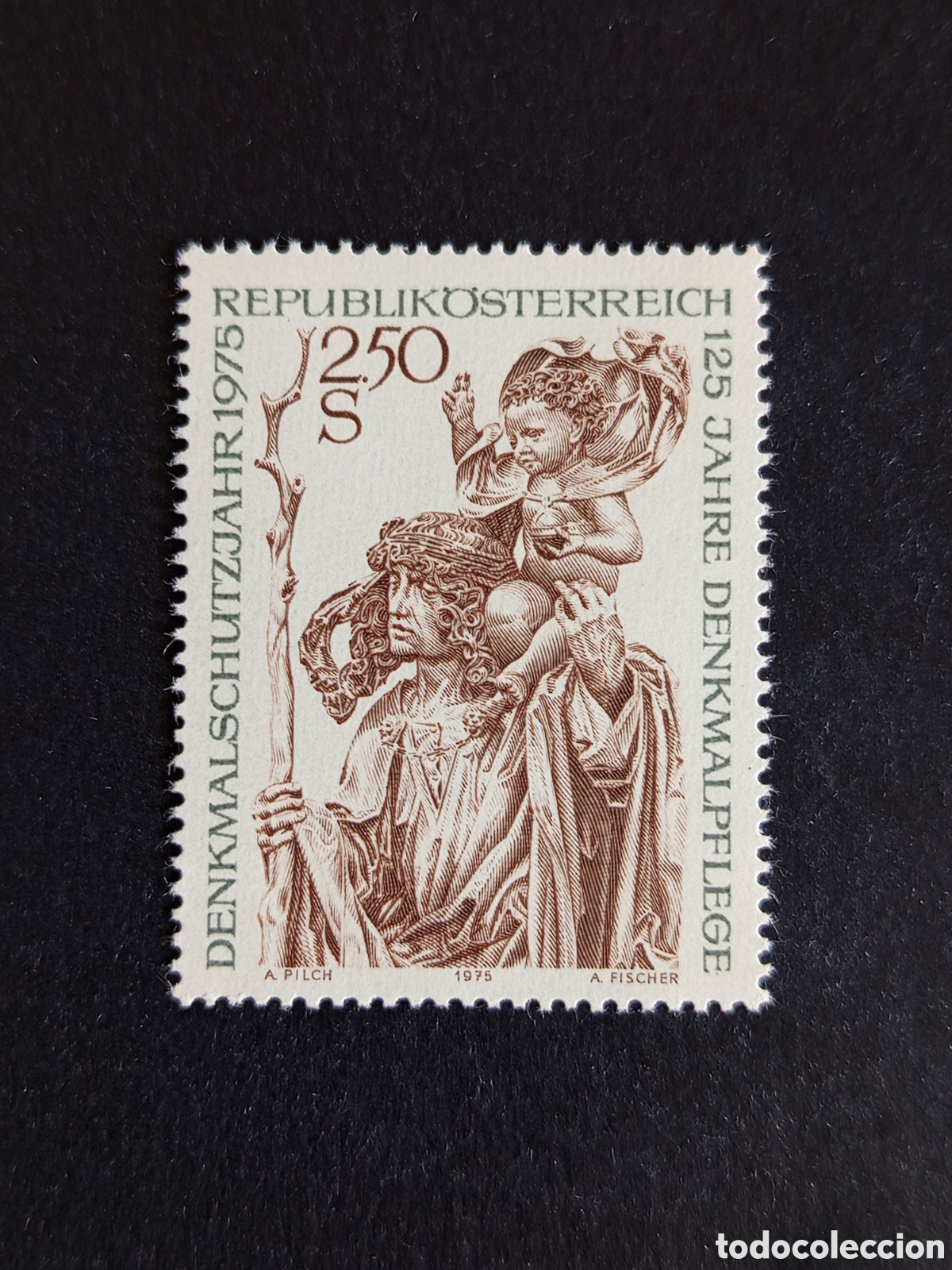 Sellos: AUSTRIA, 1975. Arte: Escultura. San Crist&oacute;bal. Yvert 1307. Pedido m&iacute;nimo 3 &euro;. Ver fotos.