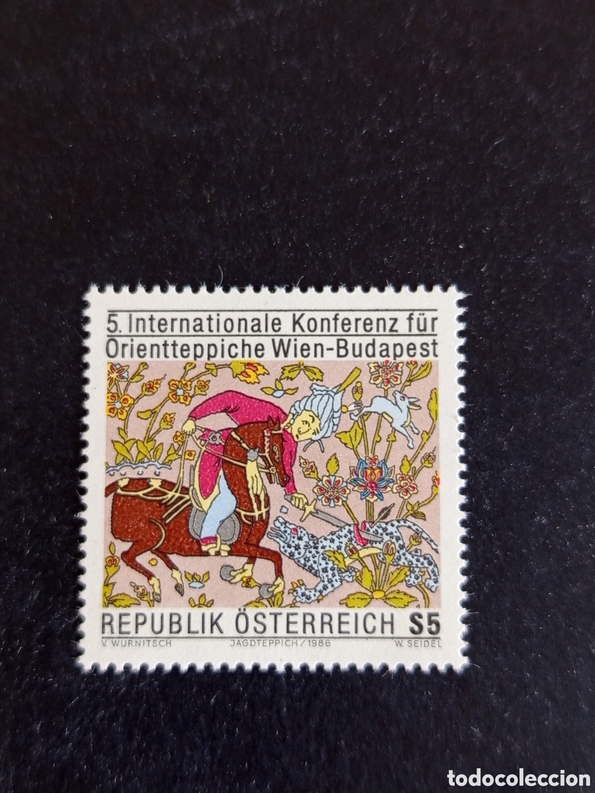Sellos: AUSTRIA, 1986. Tapices. Escena de caza. Yvert 1690. Pedido m&iacute;nimo 3 &euro;. Ver fotos. Serie completa