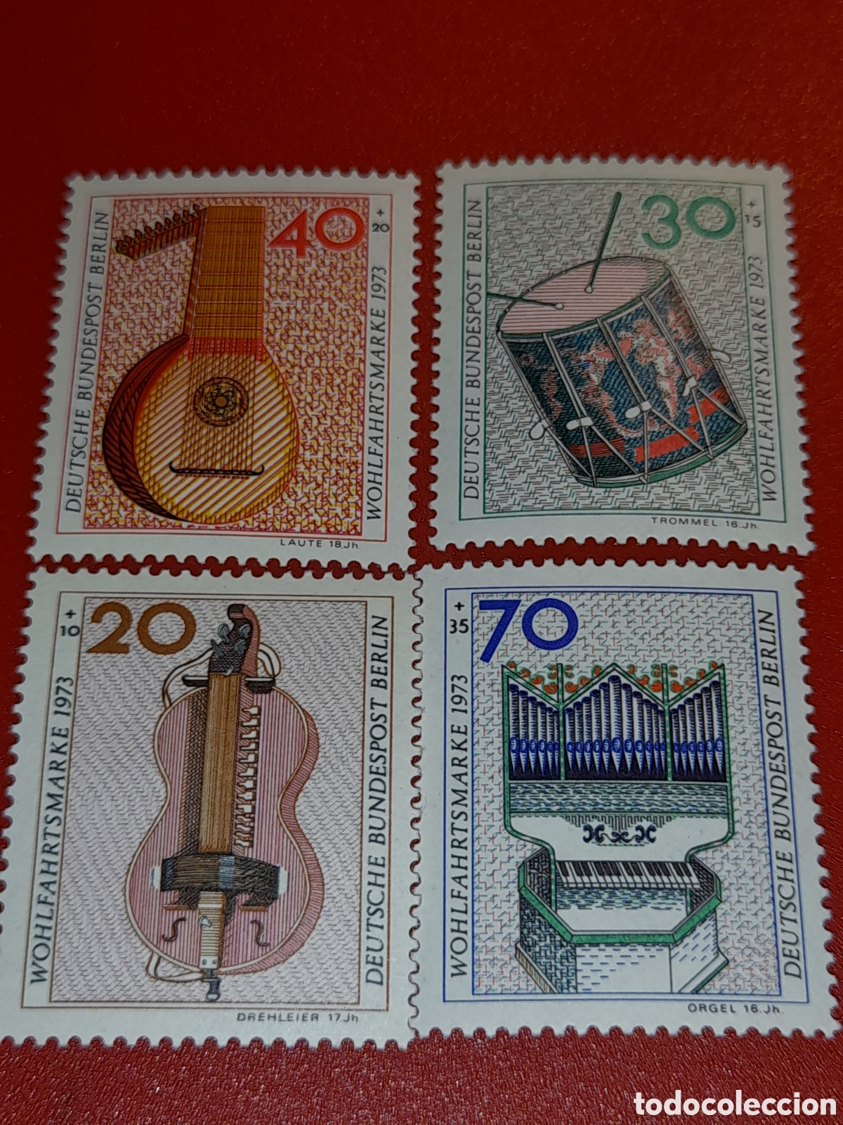 Sellos: Sello Alemania, Berl&iacute;n nuevo 1973. Beneficencia. Instrumentos m&uacute;sica. &Oacute;rgano. Tambor. Arte. Guitarra