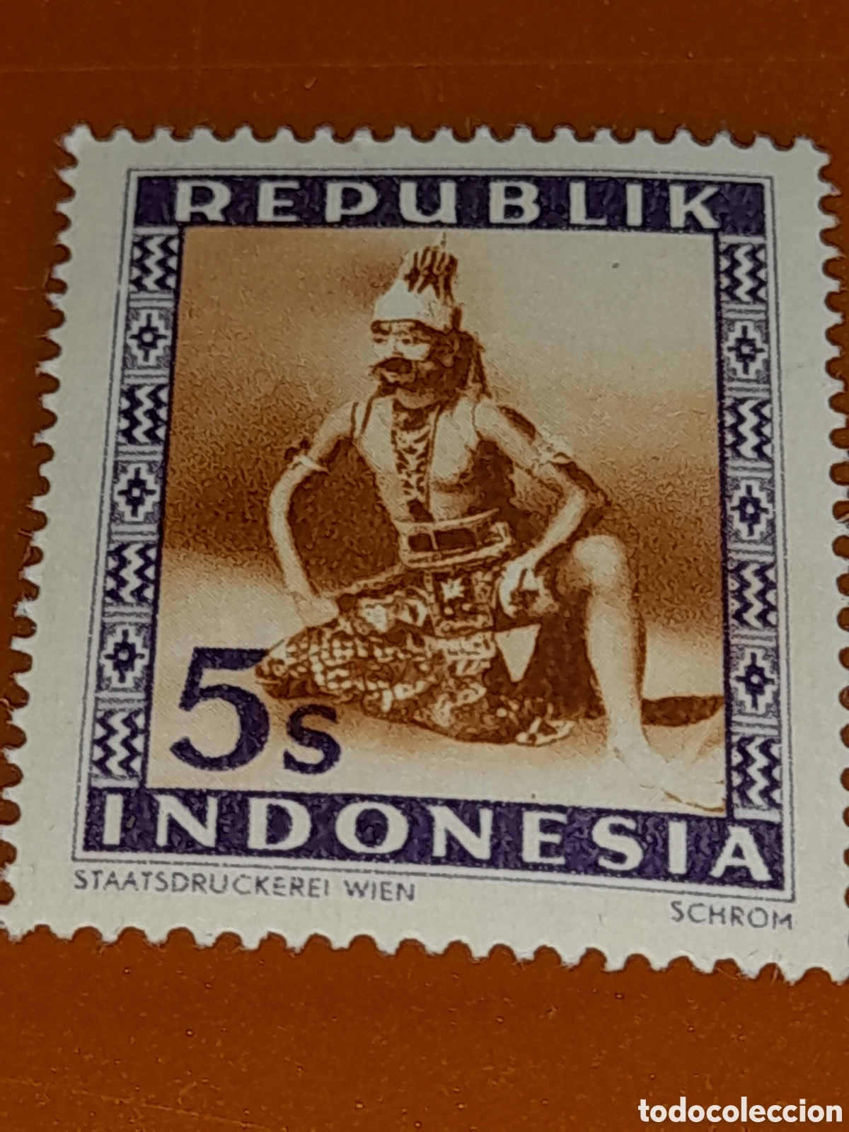 Sellos: Sello (1/24v) Indonesia nuevo 1948-1949. Rep&uacute;blik. Baile. Danza. Folclore. Disfraz. Traje tipico.