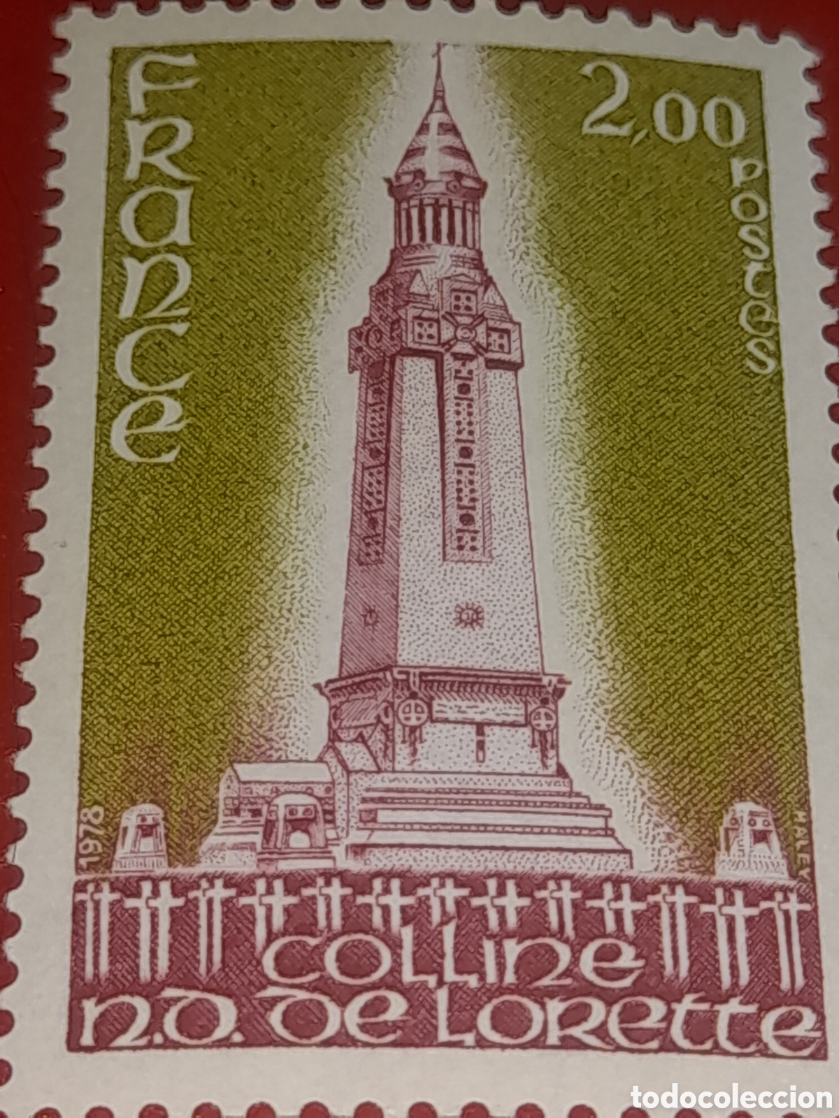 Sellos: Sello Francia nuevo 1973. Colina nuestra se&ntilde;ora Loreto. Monumento. Arquitectura. Religi&oacute;n. Torre.