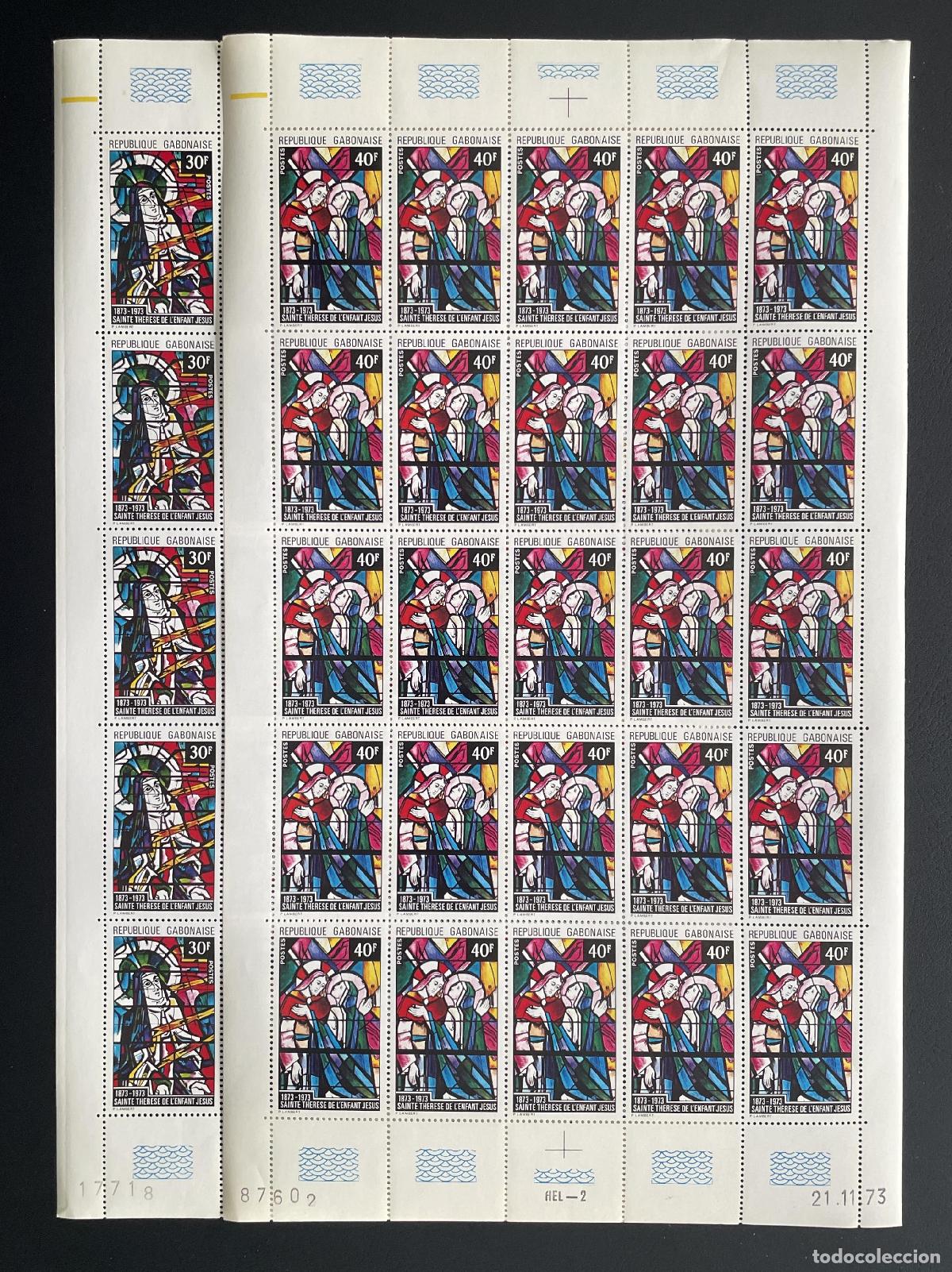 Sellos: Gab&oacute;n 1973 YT 326-327 tabl&oacute;n Santa Teresa Ni&ntilde;o Jes&uacute;s vidriera