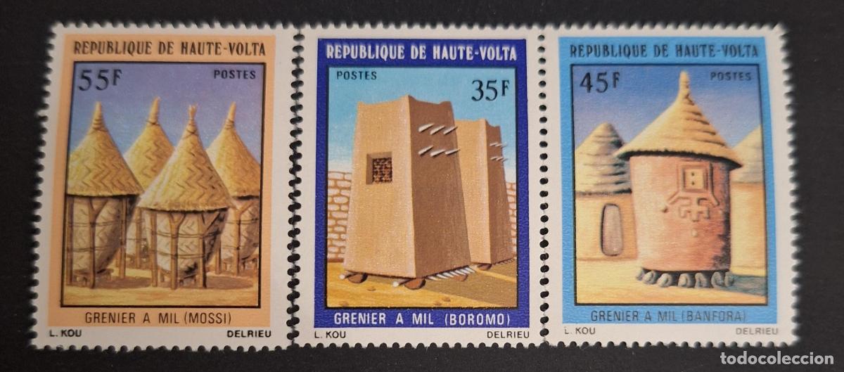 Sellos: Alto Volta 1976 Mi. 659-662 graneros de mijo Mossi Boromo Banfora