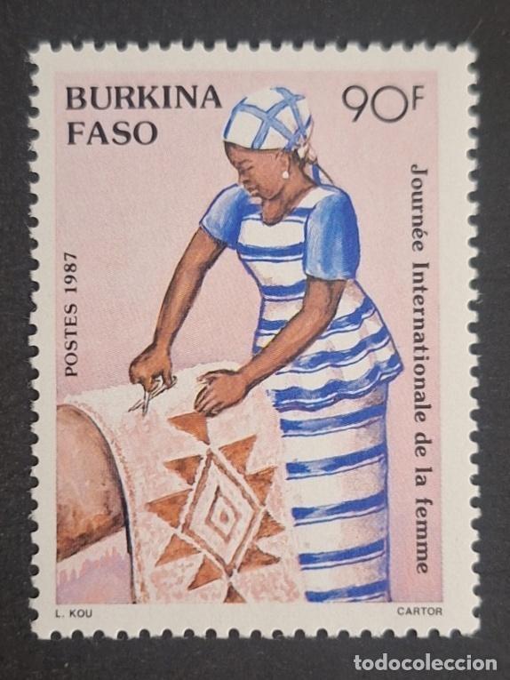 Stamps: Burkina Faso 1987 Mi. 1126 D&iacute;a Internacional de la Mujer artesan&iacute;a