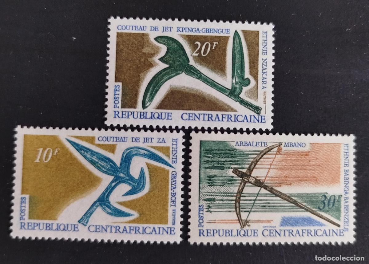 Sellos: Centro&aacute;frica 1970 Mi. 173-175 armas tradicionales cuchillo ballesta