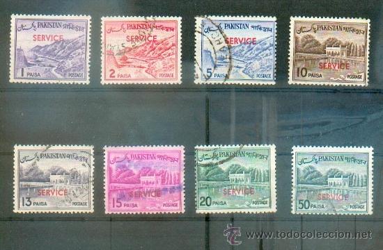 Sellos: PAKIST&Aacute;N.- 8 SELLOS DE SERVICIO - Foto 1