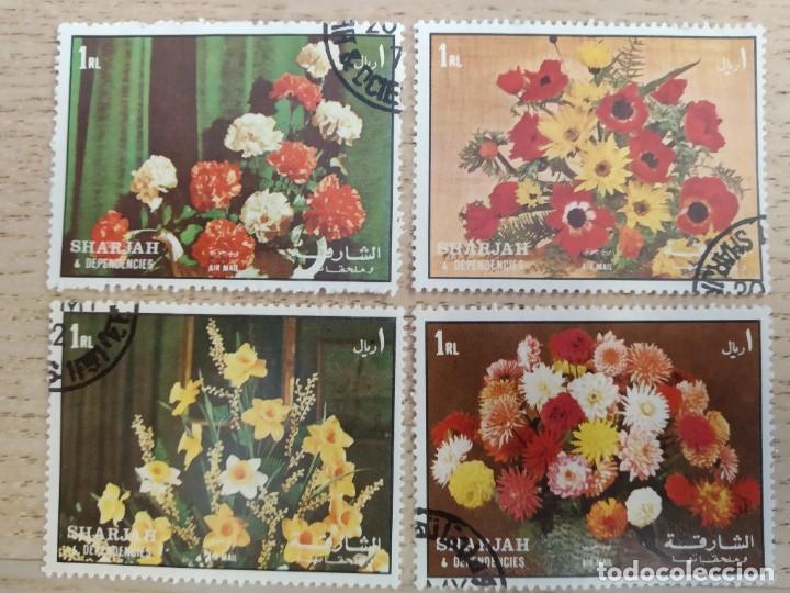 Stamps: 4 sellos SHARJAH (Emiratos Arabes Unidos) 1972. Serie Flowers
