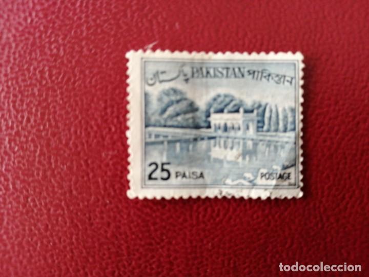 Briefmarken: PAKIST&Aacute;N - PAQUIST&Aacute;N - VALOR FACIAL 25 PAISA - A&Ntilde;O 1961 - JARDINES DE SHALIMAR