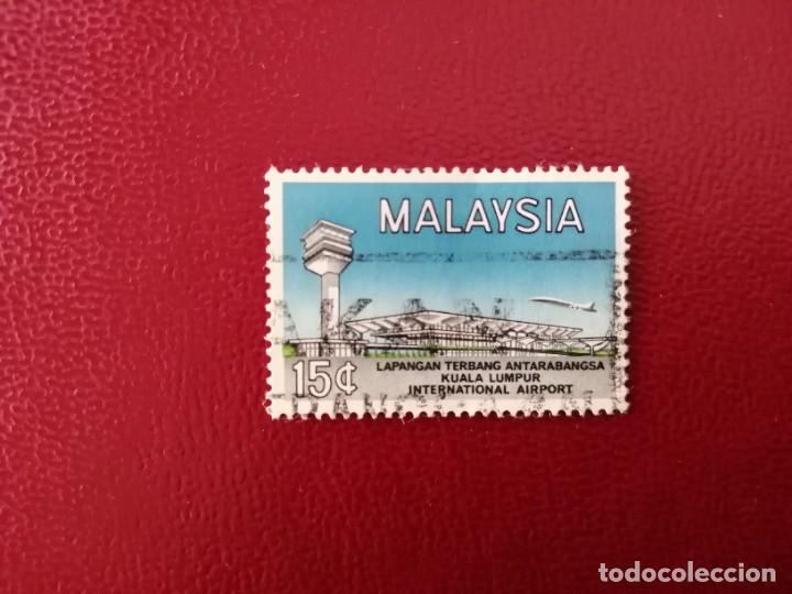 Briefmarken: MALASIA - ESTADOS MALAYOS - VALOR FACIAL 15 - AEROPUERTO INTERNACIONAL DE KUALA LUMPUR