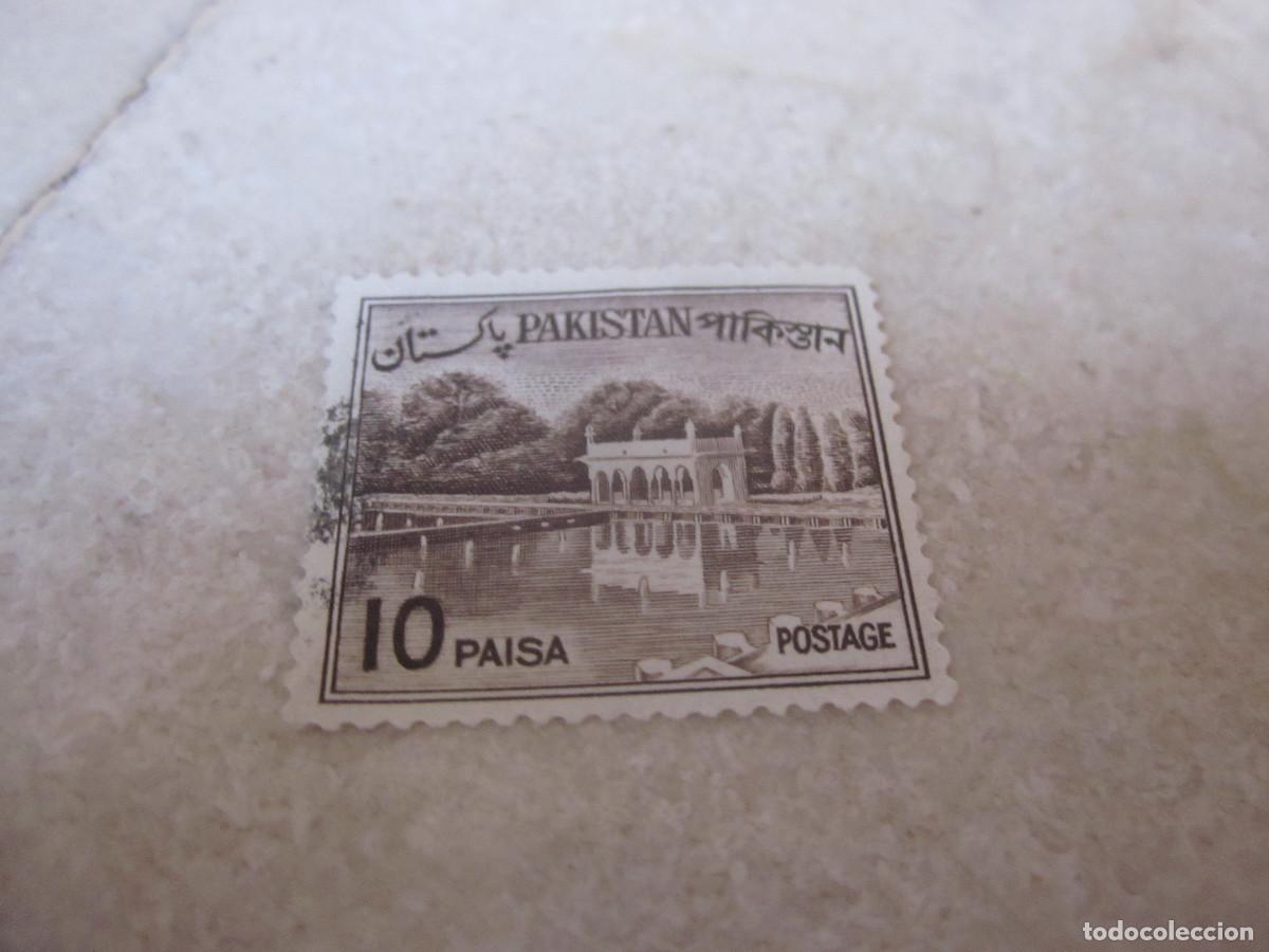 Stamps: SELLO 10 PAISA - PAQUISTAN