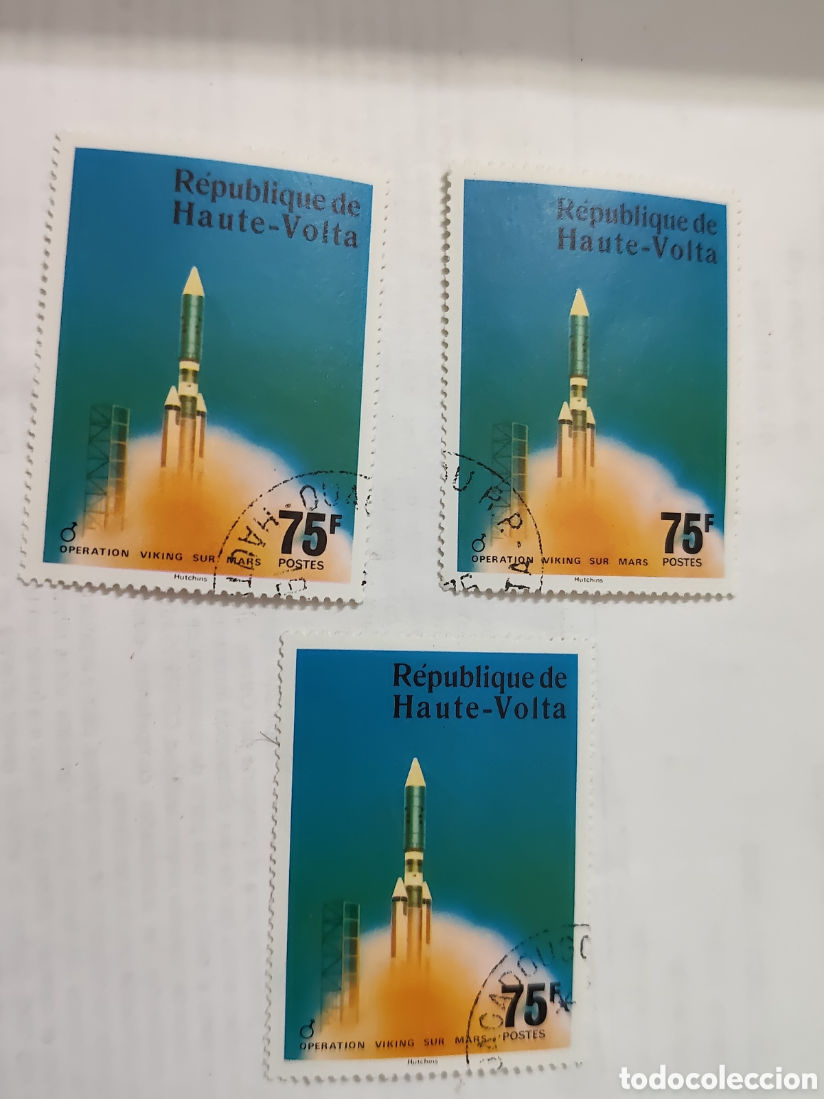 Sellos: 3 Sellos de Alto Volta Operaci&oacute;n Vikingo a Marte 1976 muy buenos
