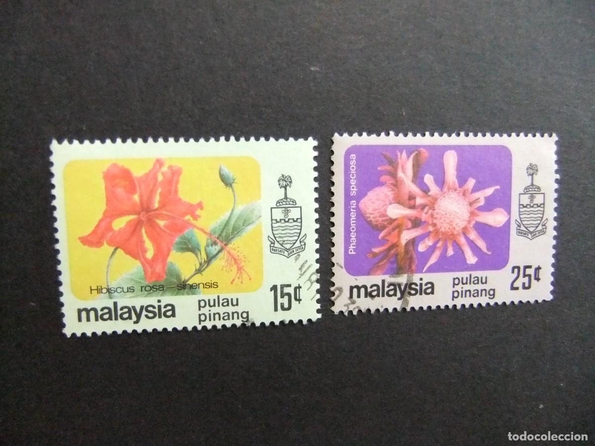 Sellos: 43 PALAU PINANG 1965 / FLORA FLORES y ESCUDO de ARMAS / YVERT 80 + 78 FU