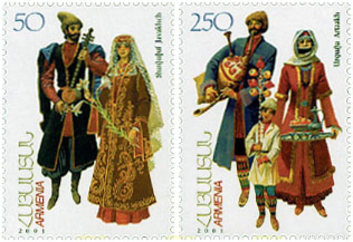 Selos: 98586 MNH ARMENIA 2001 TRAJES TIPICOS