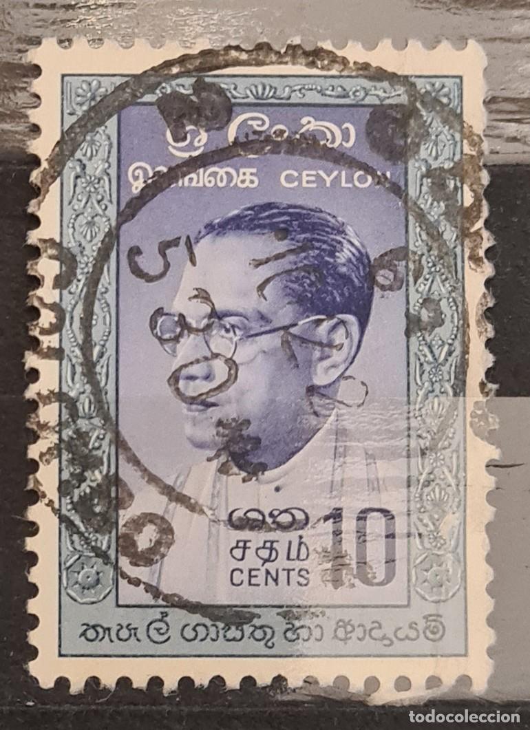 Sellos: Sello usado de Ceylan 1961: en memoria de S.W.R.D. Bandaranaike, antiguo primer ministro